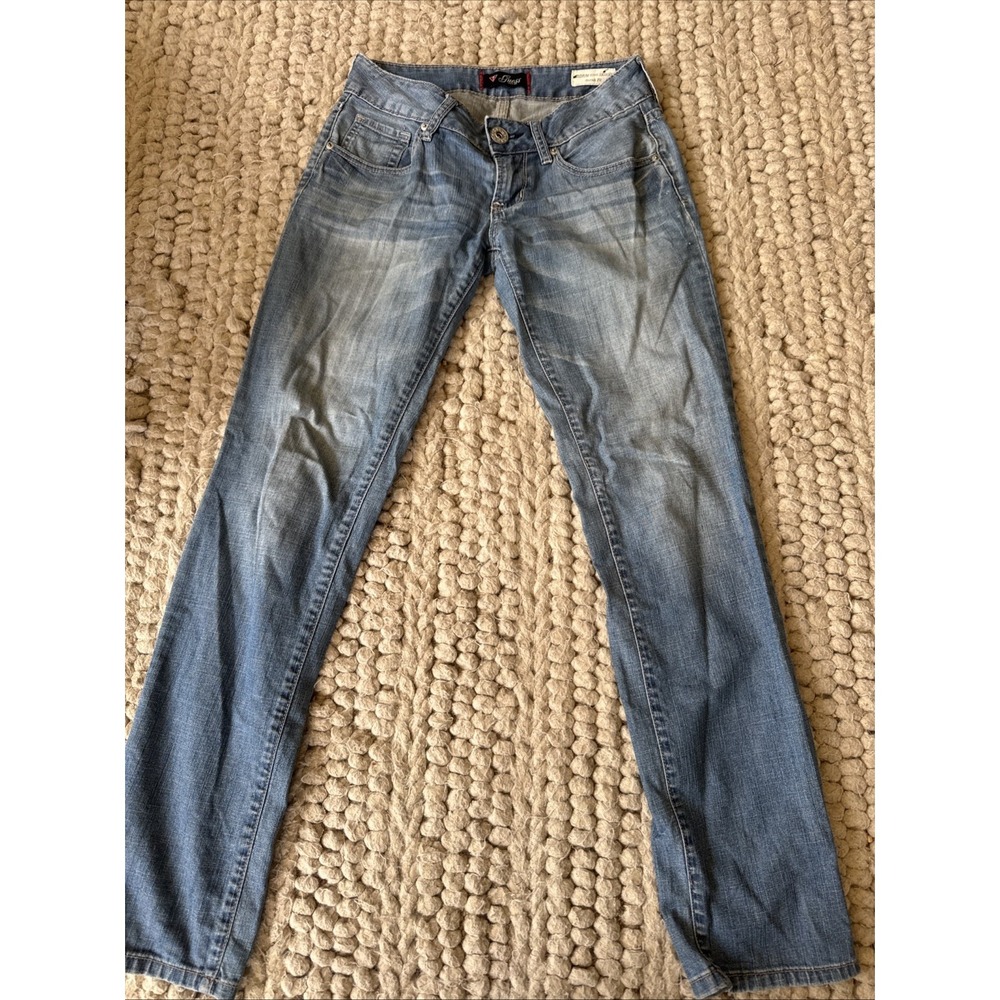 GUESS Jeans Women's Size 26 Sarah Fit Blue Denim